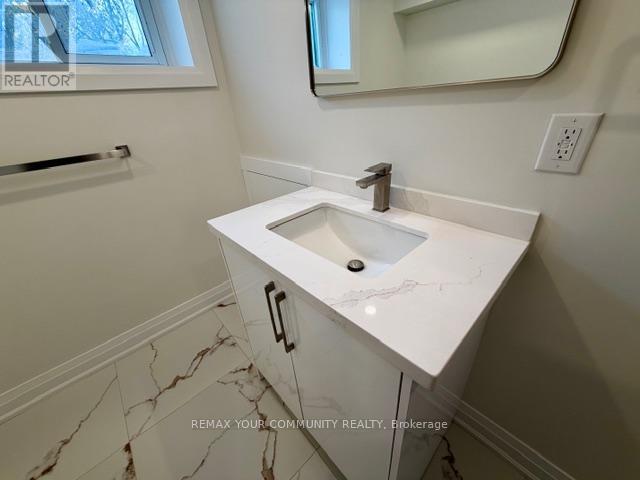 Lower - 130 Simcoe Road, Bradford West Gwillimbury, Ontario  L3Z 1Y2 - Photo 20 - N12895176