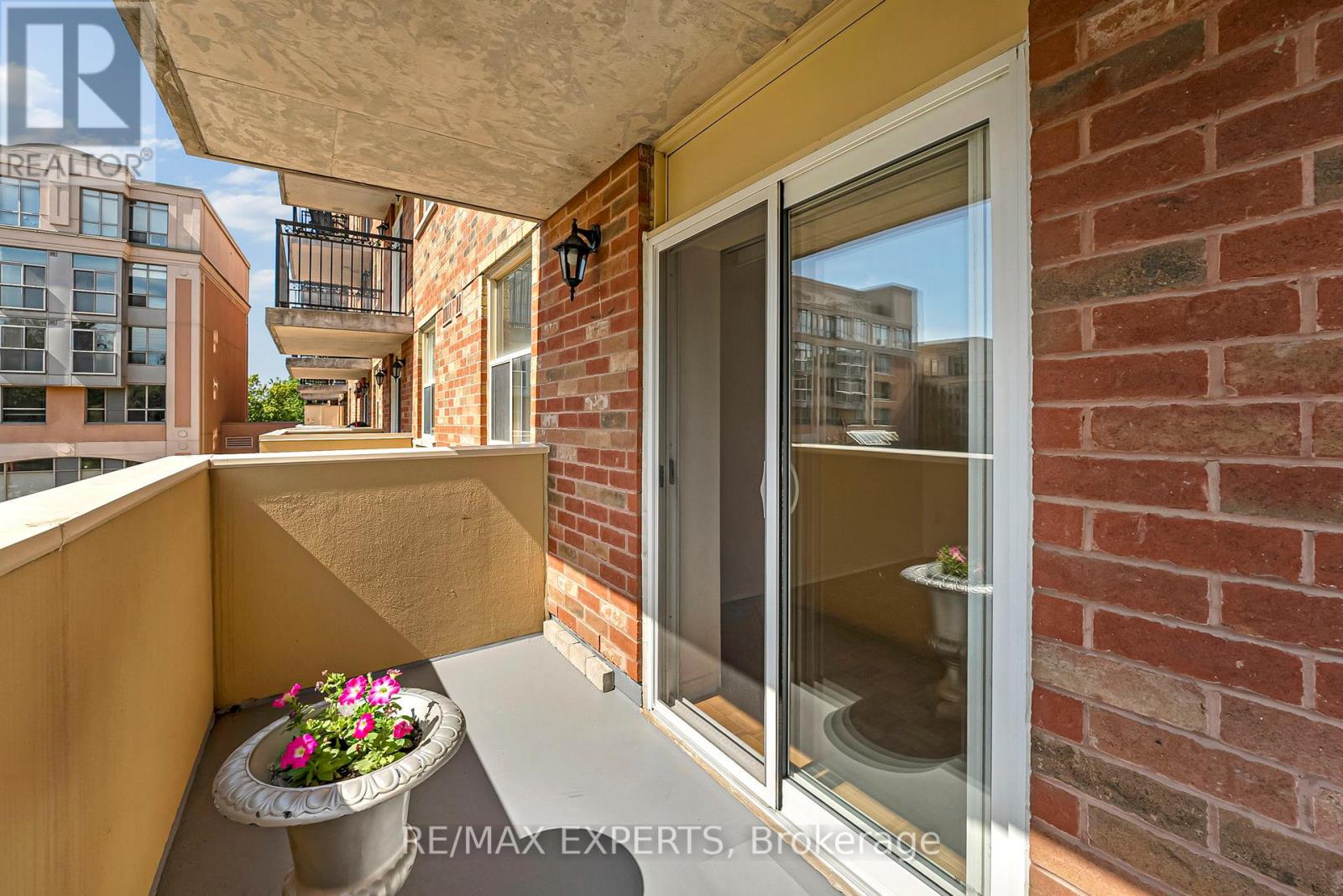 214 - 7373 Martin Grove Road, Vaughan, Ontario L4L 9K1 - Photo 21 - N13211452