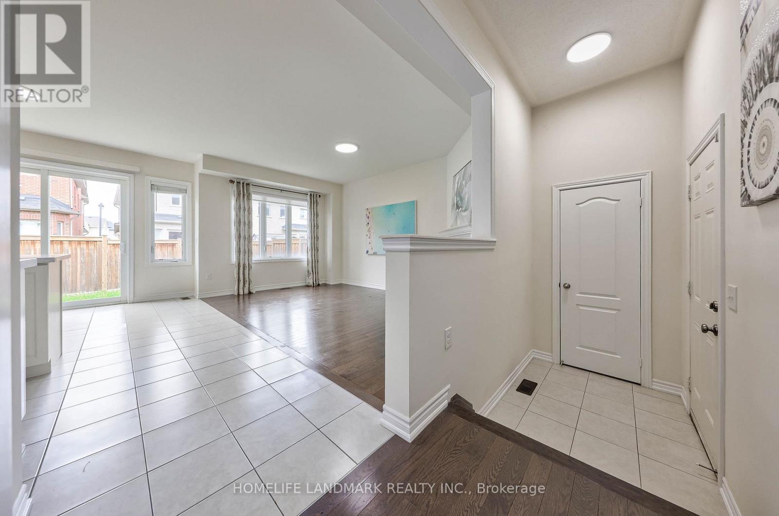 99 Colville Place, Milton, Ontario  L9E 7K6 - Photo 9 - W13167658