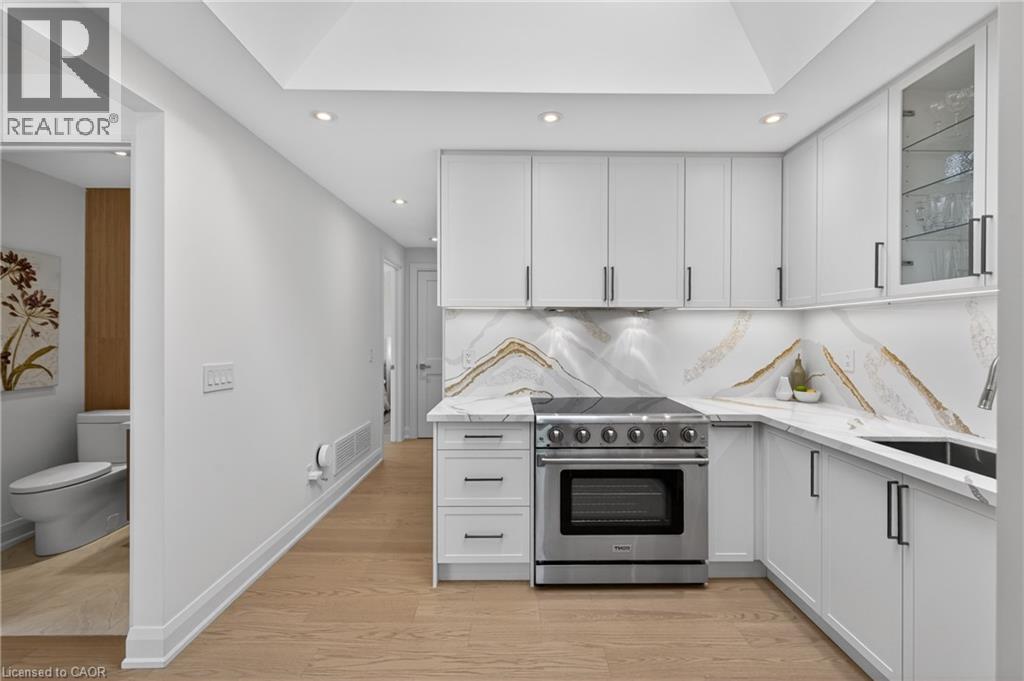 423 Smith Lane, Oakville, Ontario  L6L 4X1 - Photo 13 - 40834683