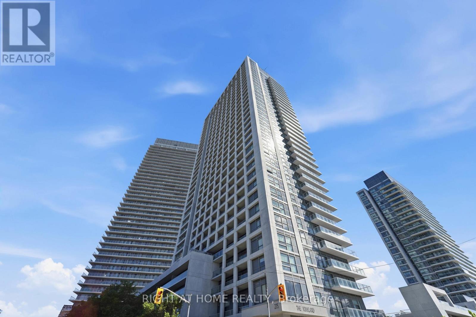 1402 - 275 Yorkland Road, Toronto, Ontario  M2J 0B4 - Photo 1 - C13212604