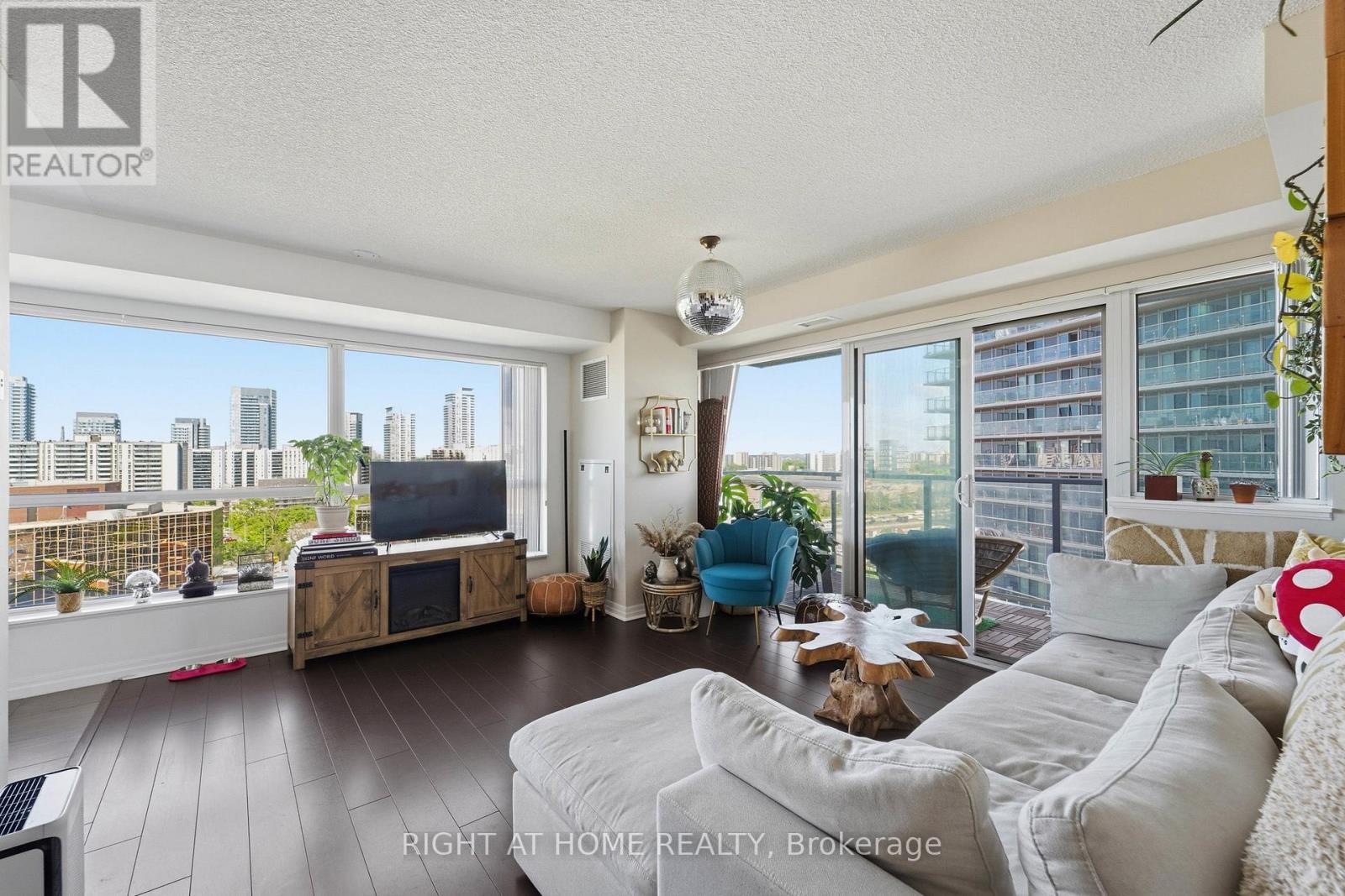 1402 - 275 Yorkland Road, Toronto, Ontario  M2J 0B4 - Photo 6 - C13212604