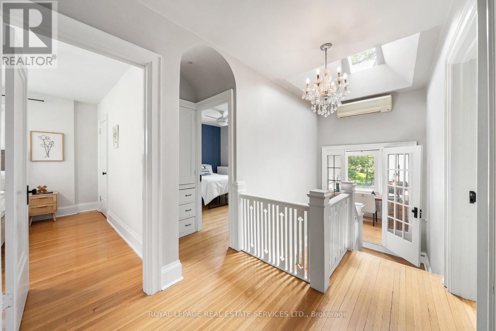 202 Dinnick Crescent, Toronto, Ontario  M4N 1M3 - Photo 19 - C13212630