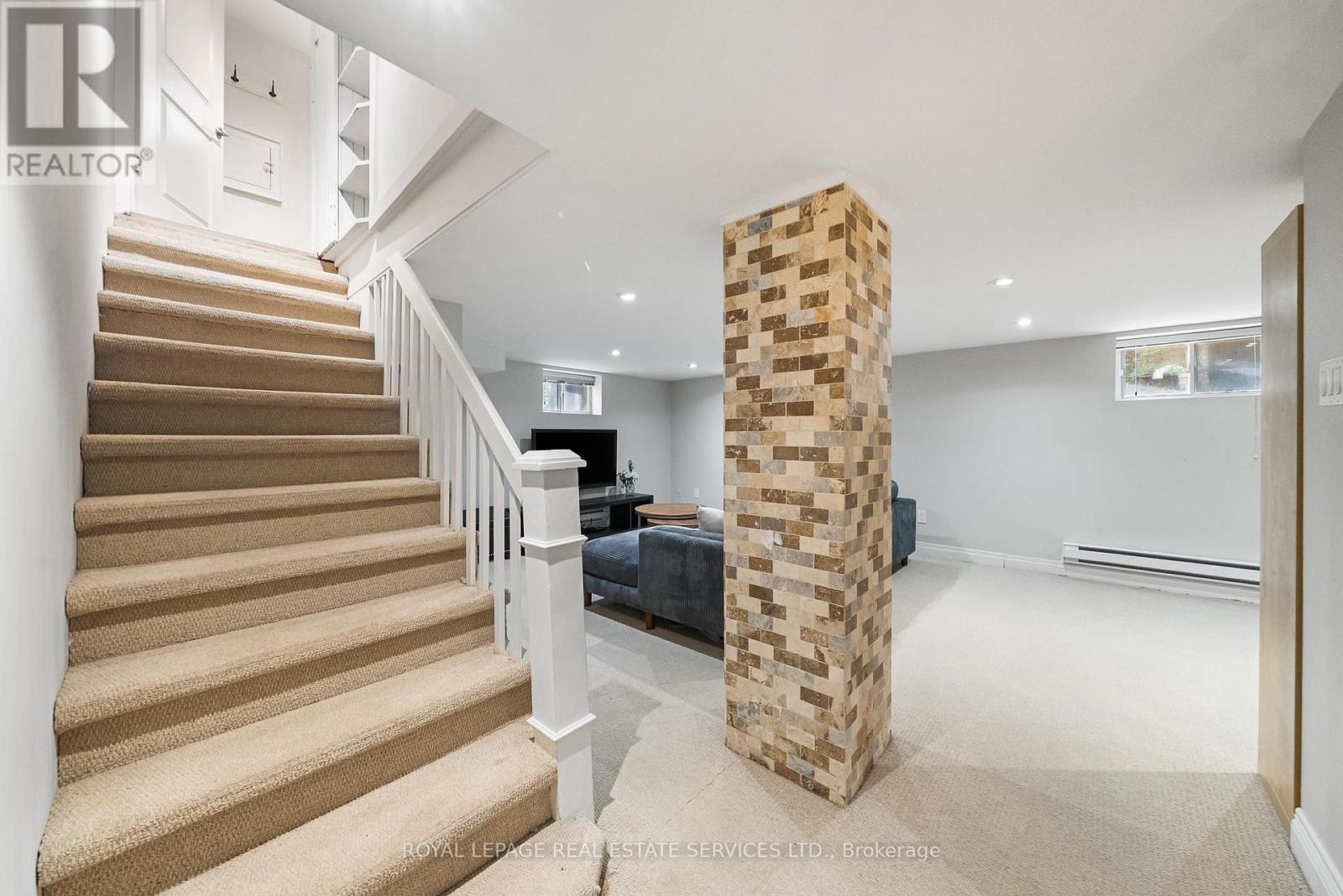 202 Dinnick Crescent, Toronto, Ontario  M4N 1M3 - Photo 34 - C13212630