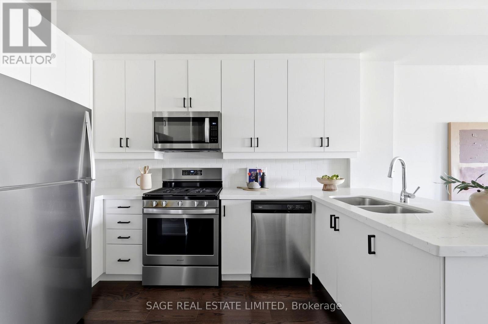 Th4 - 6 Kalmar Avenue, Toronto, Ontario  M1N 3G3 - Photo 4 - E13212584