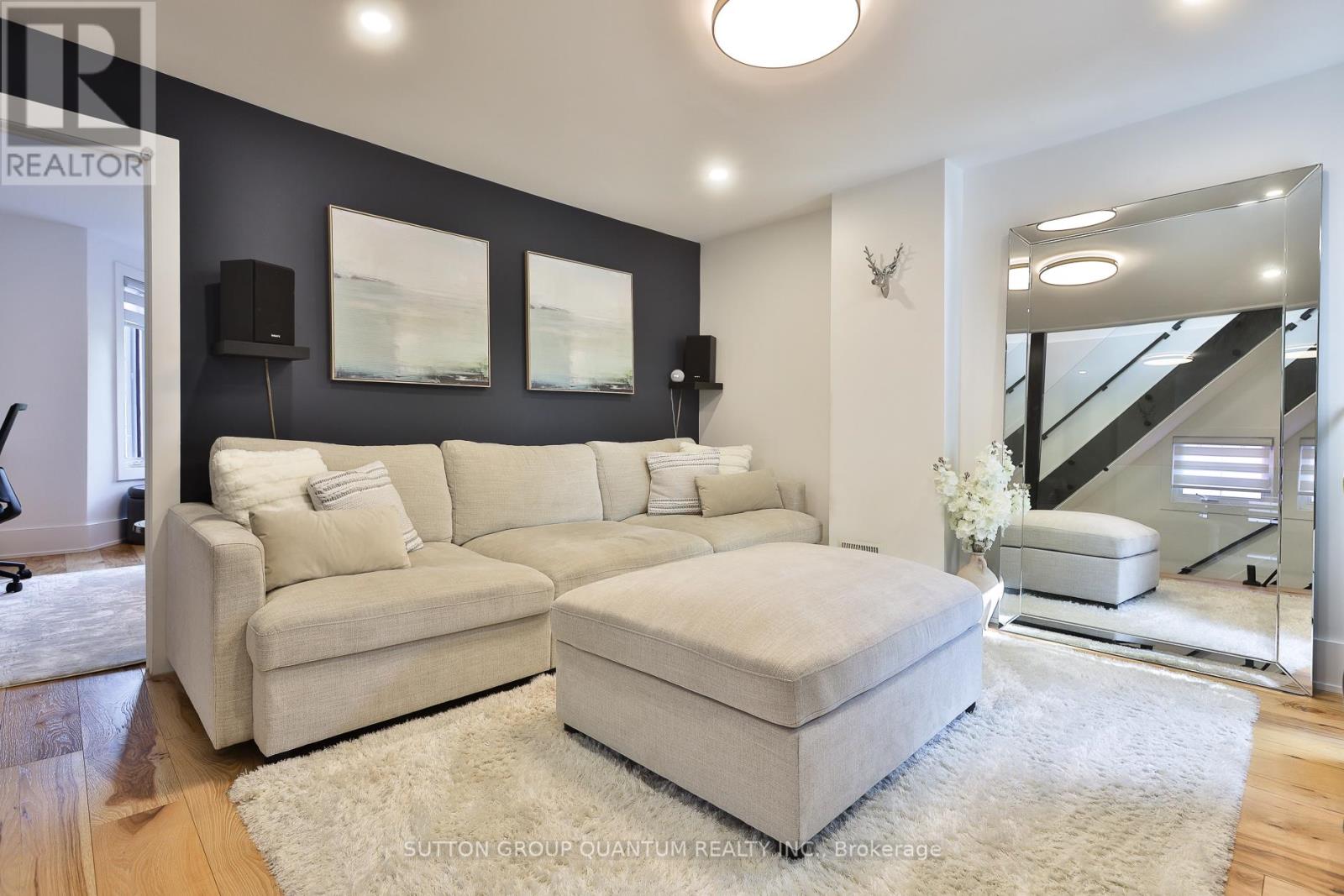 268 Ashdale Avenue, Toronto, Ontario  M4L 2Y9 - Photo 14 - E13212614