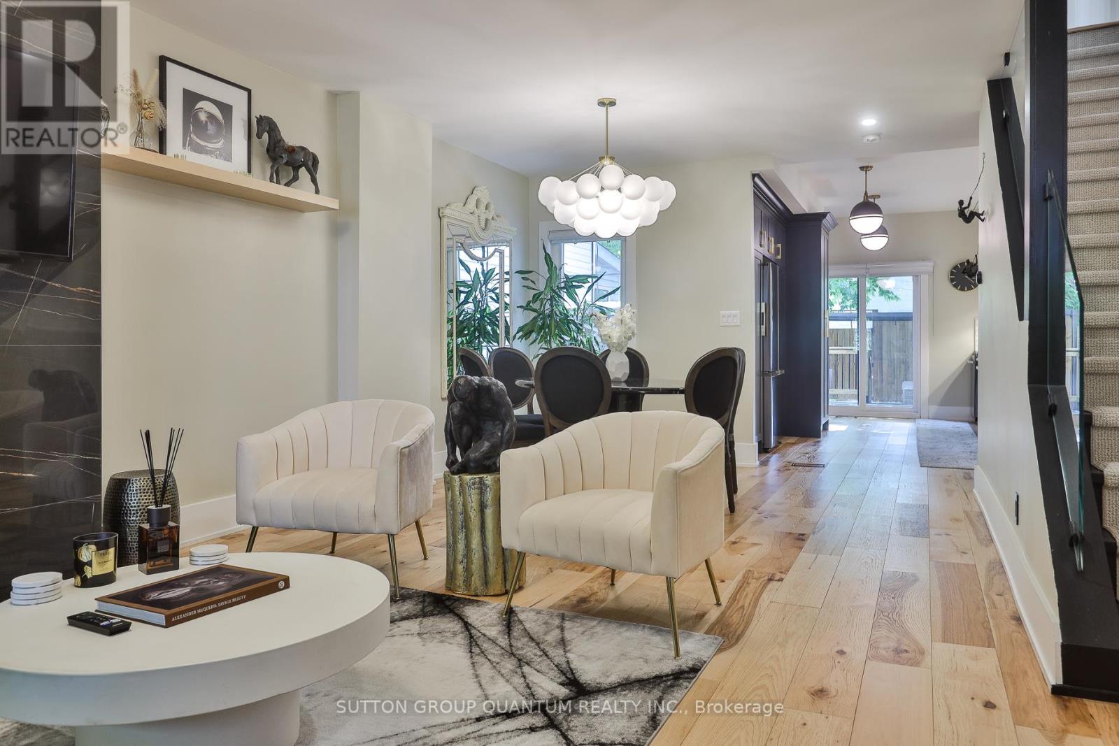 268 Ashdale Avenue, Toronto, Ontario  M4L 2Y9 - Photo 6 - E13212614