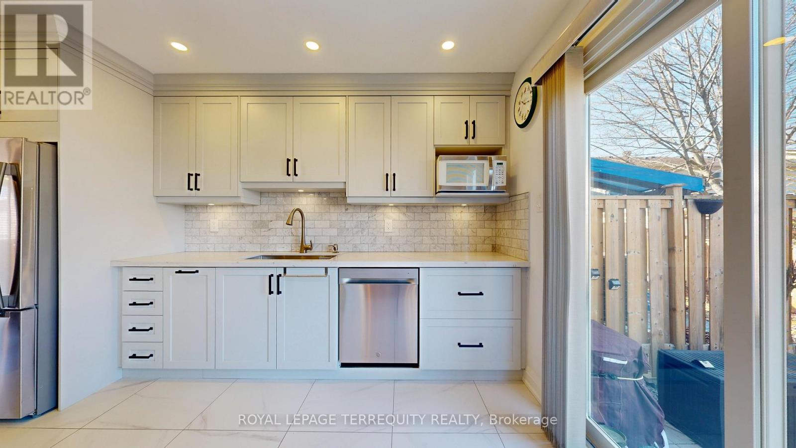68 Phalen Crescent, Toronto, Ontario  M1V 1Y6 - Photo 9 - E13212700