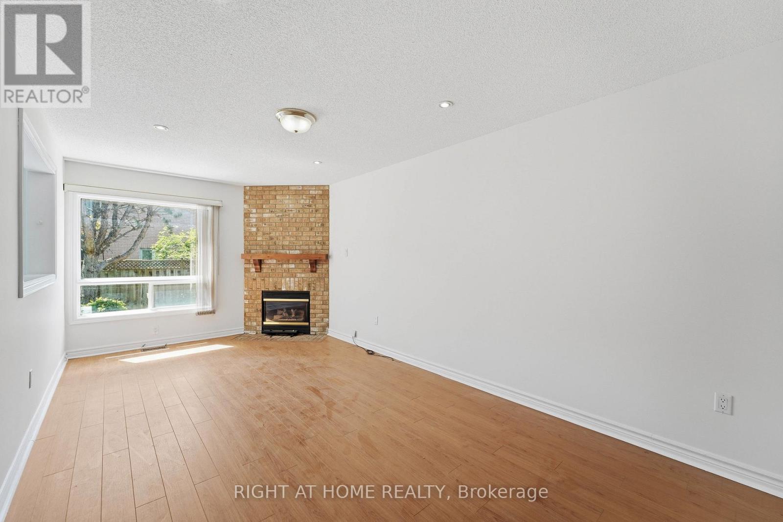 17 Bilbermar Crescent, Richmond Hill, Ontario  L4S 1B8 - Photo 11 - N13212606