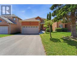 17 BILBERMAR DRIVE, Richmond Hill, Ontario