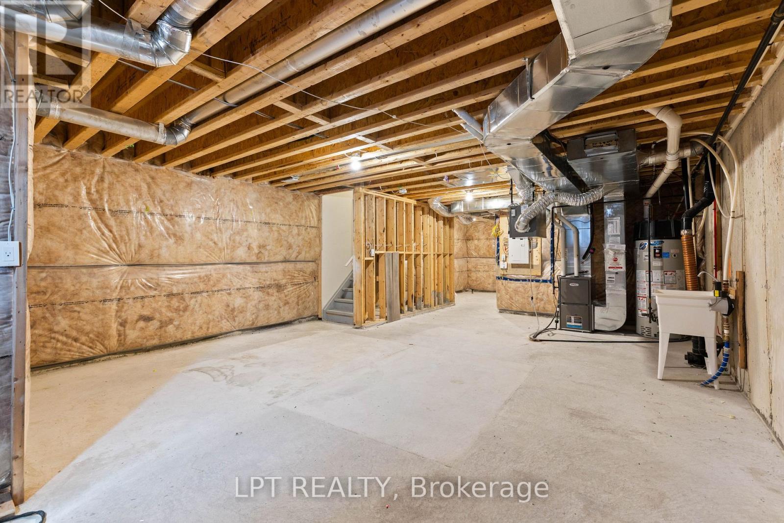 Th05 - 110 Grew Boulevard, Georgina, Ontario  L0E 1L0 - Photo 26 - N13212702