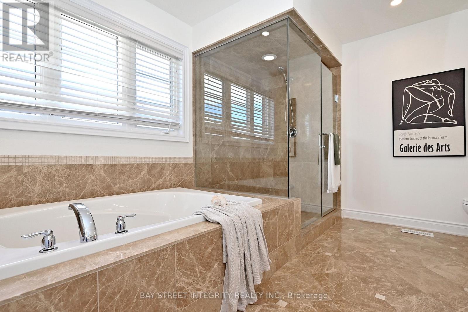 71 Allison Ann Way, Vaughan, Ontario  L6A 0J4 - Photo 32 - N13212714