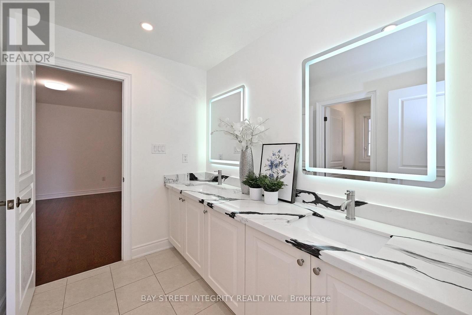 71 Allison Ann Way, Vaughan, Ontario  L6A 0J4 - Photo 38 - N13212714