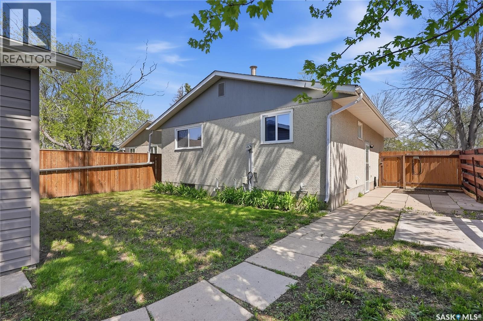 229 Acadia Place, Saskatoon, Saskatchewan  S7H 3W3 - Photo 42 - SK037558