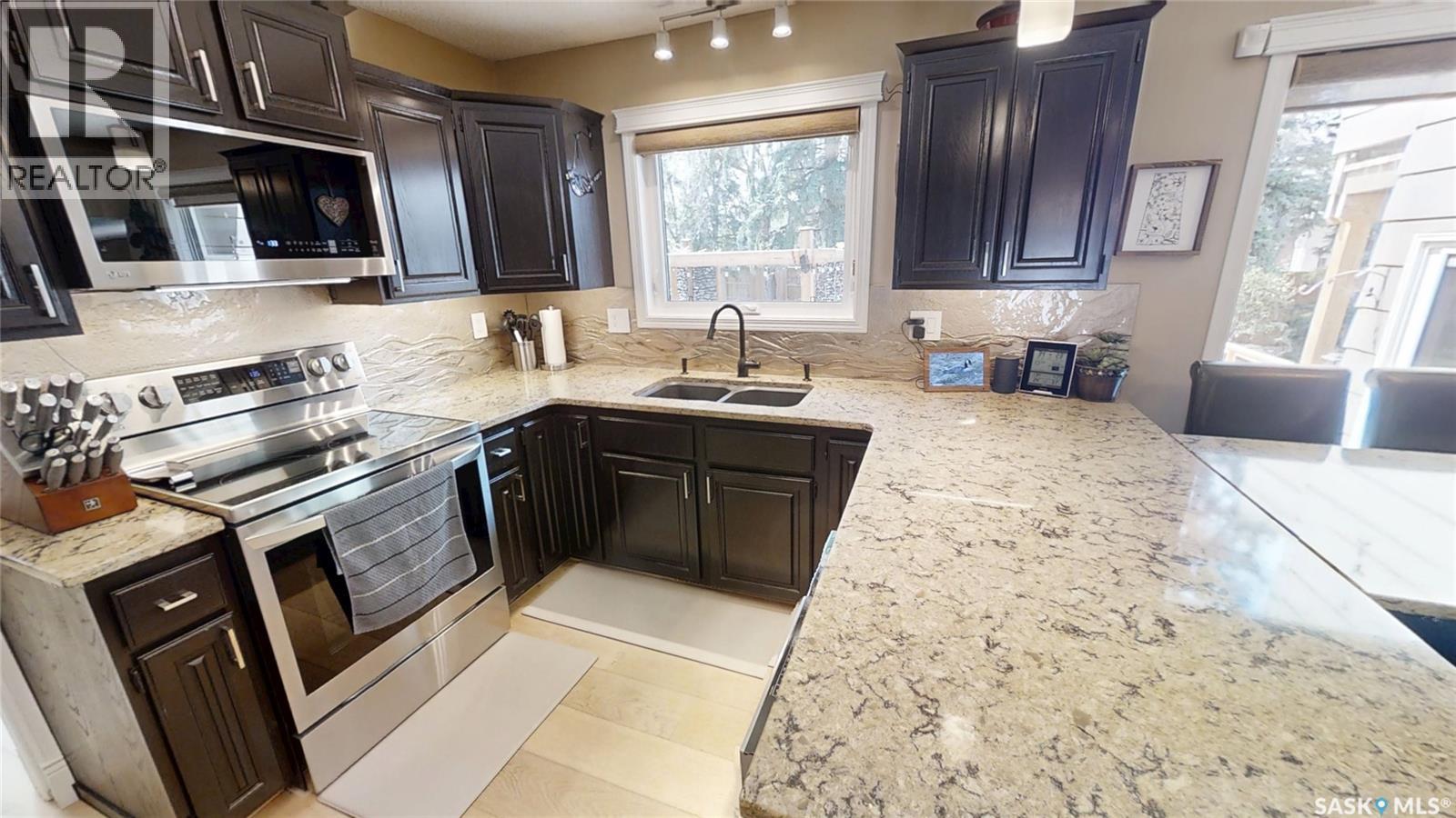 115 La Loche Court, Saskatoon, Saskatchewan  S7K 4R8 - Photo 7 - SK037519