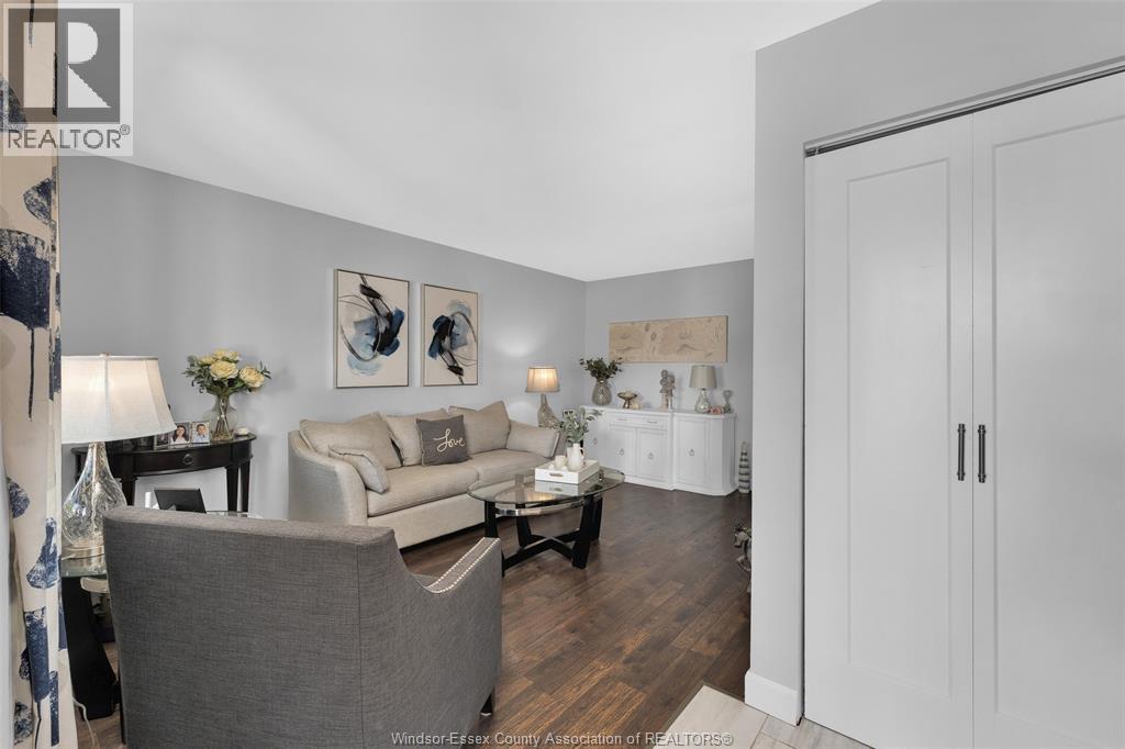 4779 Theresa Place, Windsor, Ontario  N8T 3M8 - Photo 6 - 26012493