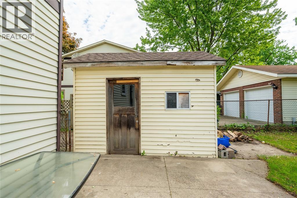 114 Maplestone Avenue, Sarnia, Ontario  N7S 4X2 - Photo 27 - 26012484