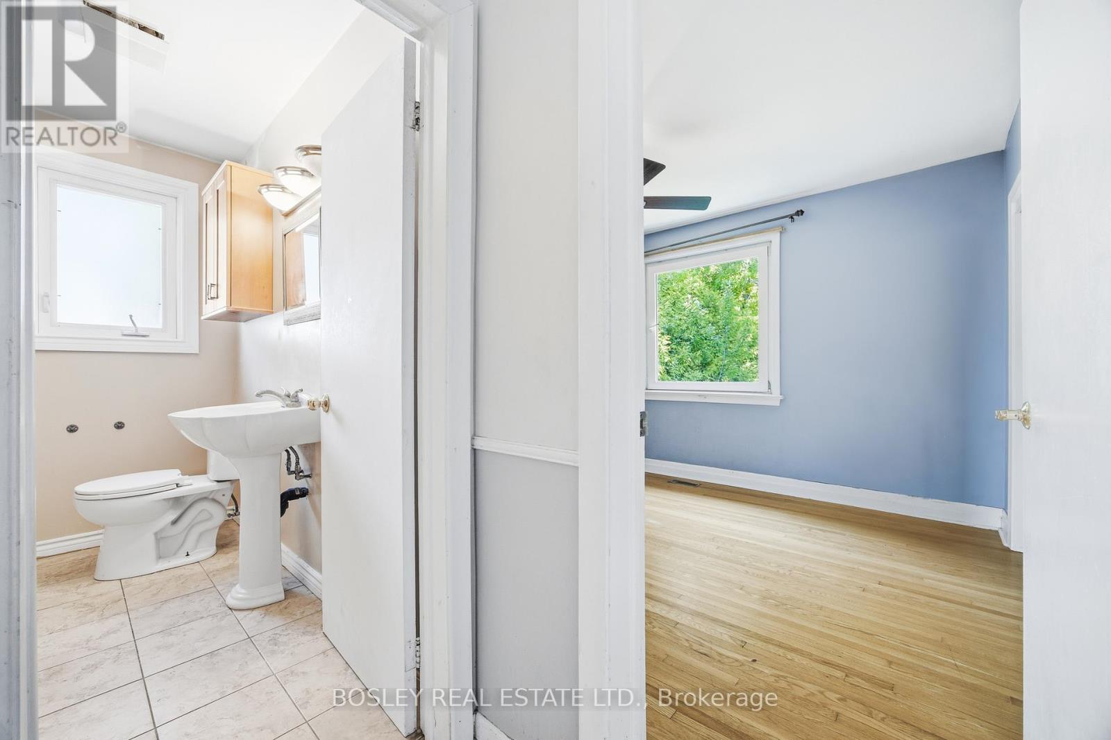 532 Sandmere Place, Oakville, Ontario  L6L 4G4 - Photo 15 - W13212642