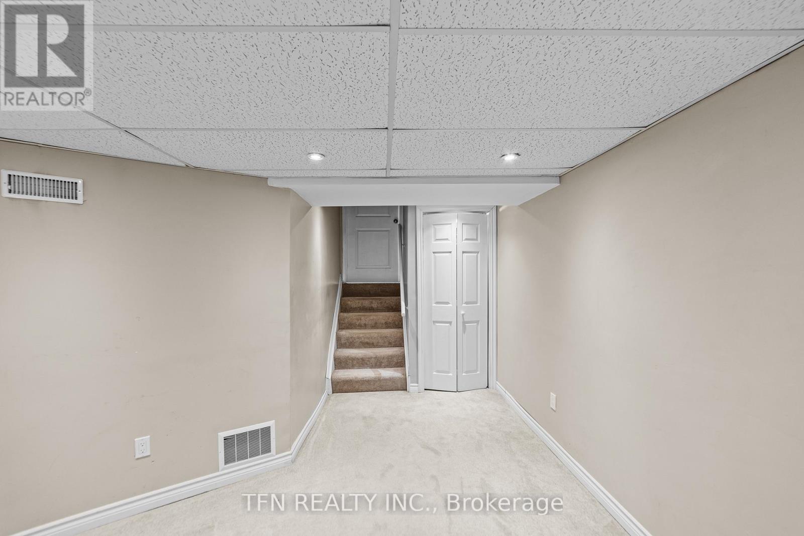 21 - 30 Heslop Road, Milton, Ontario  L9T 1B3 - Photo 37 - W13212680