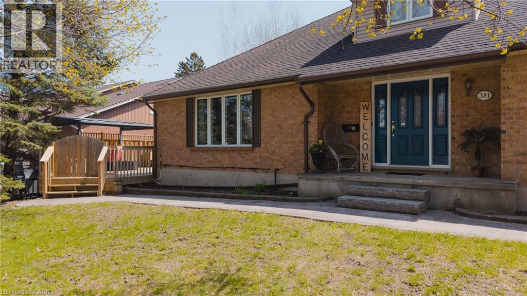 381 Timlock Place, Waterloo, Ontario  N2K 3J2 - Photo 3 - 40824694