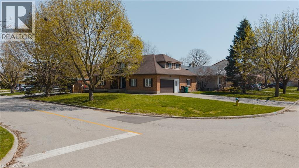 381 Timlock Place, Waterloo, Ontario  N2K 3J2 - Photo 36 - 40824694