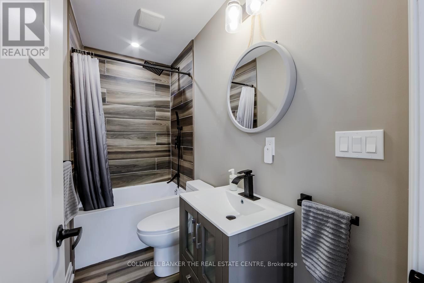 15 Blue Jay Boulevard, Georgina, Ontario  L0E 1N0 - Photo 17 - N13114718