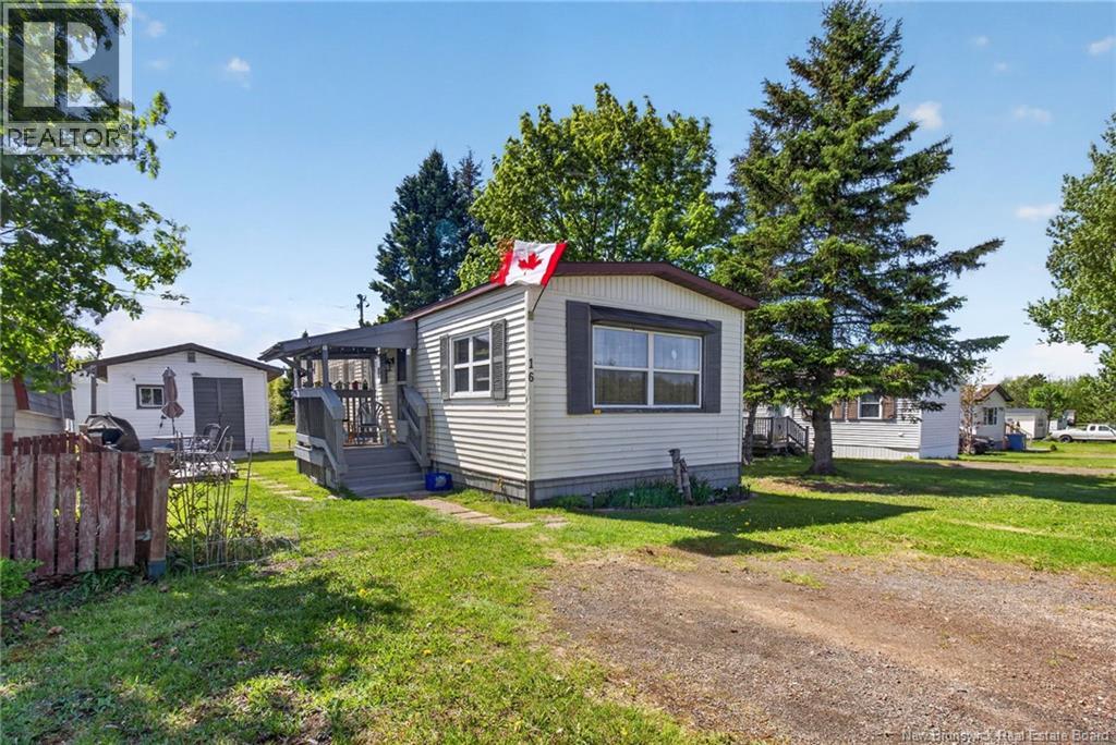 16 Tait Crescent, Lakeville, New Brunswick
