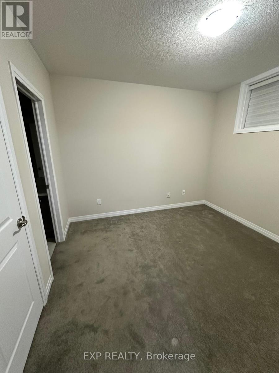 88 Seabrook Drive, Kitchener, Ontario  N2R 0R7 - Photo 10 - X13212558