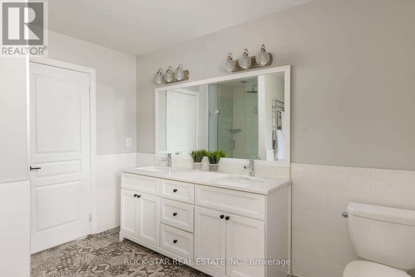 2277 Blue Oak Circle, Oakville, Ontario  L6M 5J4 - Photo 28 - W13212170