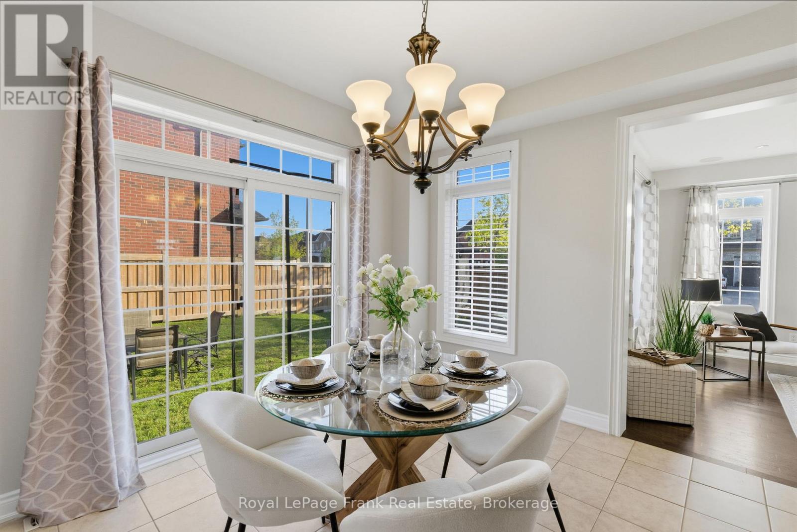 1 Gomme Avenue, Clarington, Ontario  L1B 1G9 - Photo 11 - E13185414