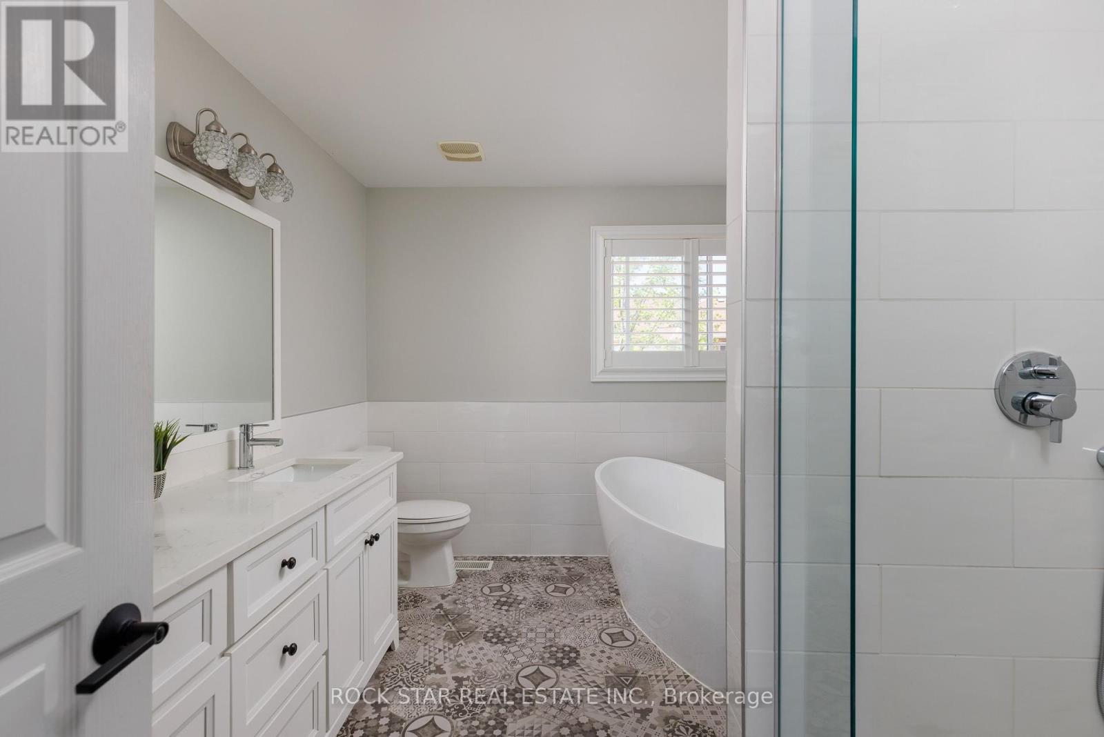 2277 Blue Oak Circle, Oakville, Ontario  L6M 5J4 - Photo 27 - W13212170