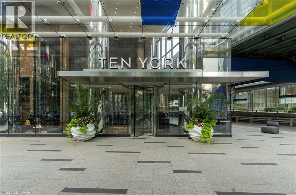 10 York Street Unit# 6210, Toronto, Ontario  M5J 2L9 - Photo 48 - 40833636