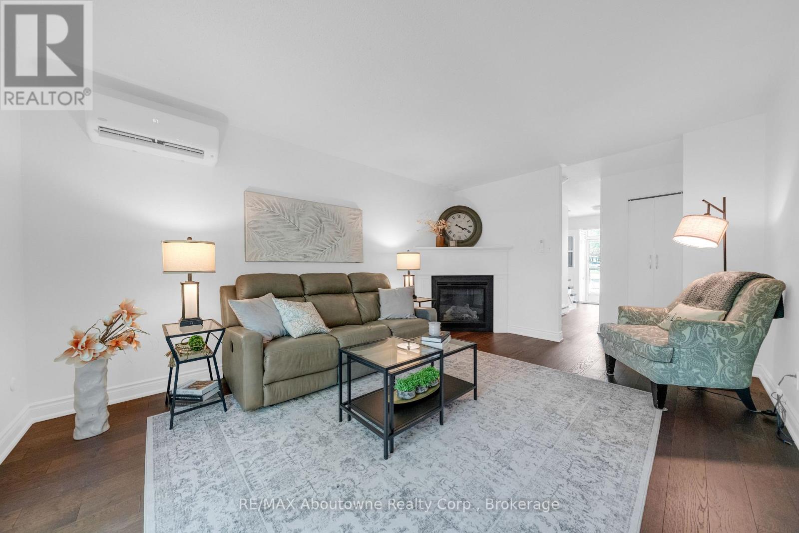 35 - 1270 Gainsborough Drive, Oakville, Ontario  M9A 0E1 - Photo 10 - W13212796