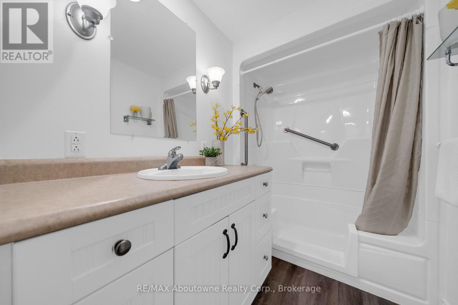35 - 1270 Gainsborough Drive, Oakville, Ontario  M9A 0E1 - Photo 31 - W13212796