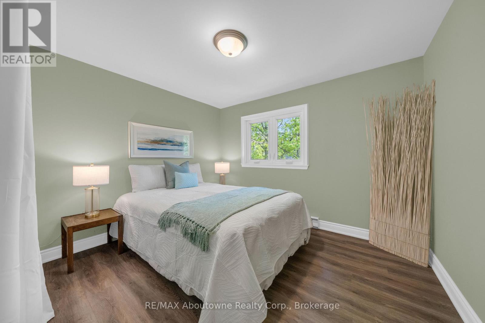 35 - 1270 Gainsborough Drive, Oakville, Ontario  M9A 0E1 - Photo 33 - W13212796