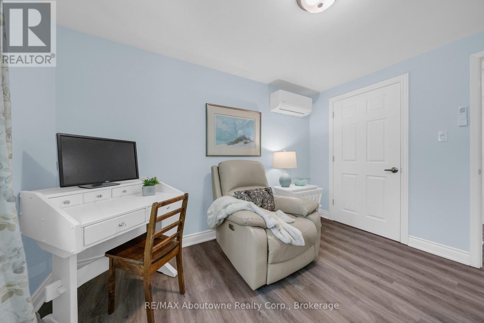 35 - 1270 Gainsborough Drive, Oakville, Ontario  M9A 0E1 - Photo 37 - W13212796