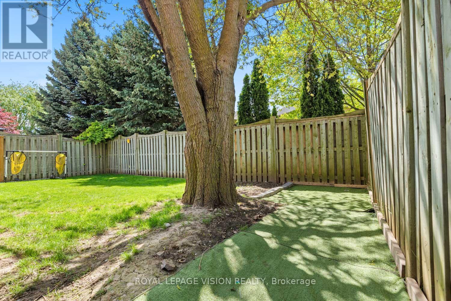 91 Princeton Gate, Vaughan (Maple), Ontario  L6A 2S7 - Photo 45 - N13165976