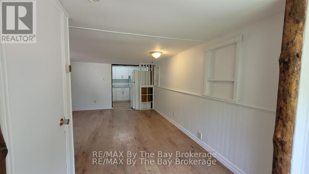23 Glen Street, Wasaga Beach, Ontario  L9Z 2K5 - Photo 16 - S13212764