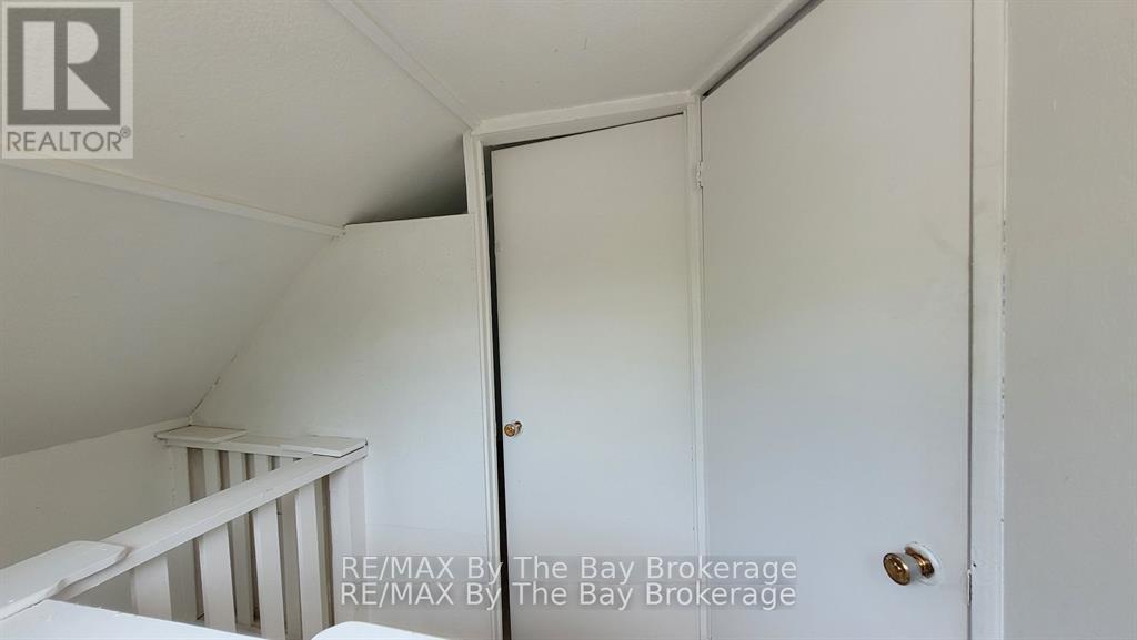 23 Glen Street, Wasaga Beach, Ontario  L9Z 2K5 - Photo 19 - S13212764