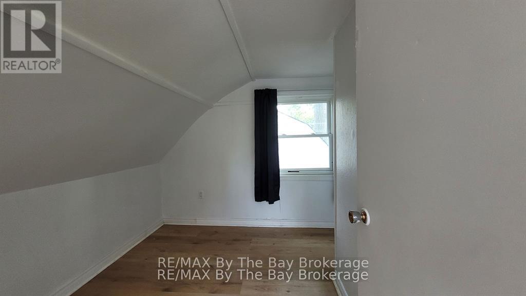 23 Glen Street, Wasaga Beach, Ontario  L9Z 2K5 - Photo 25 - S13212764