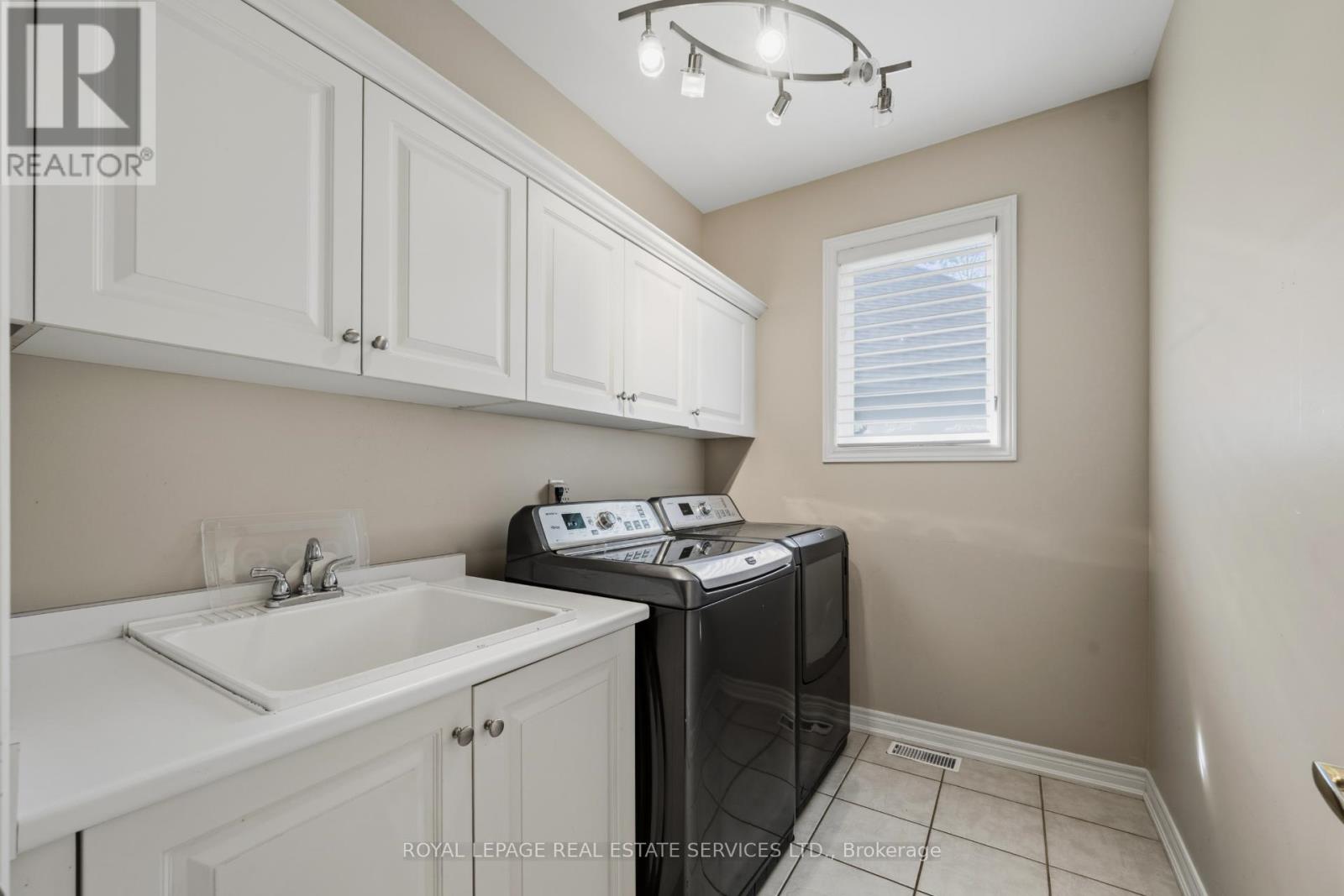 10 - 2130 Dickson Road, Mississauga, Ontario  L5B 1Y6 - Photo 18 - W13211958