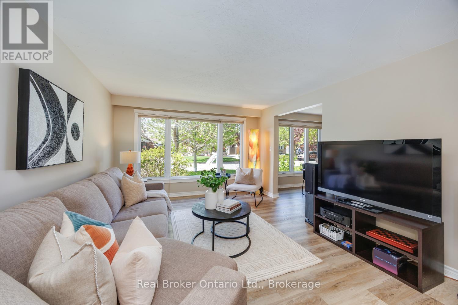 17 Strike Avenue, Clarington, Ontario  L1C 1K2 - Photo 12 - E13212726