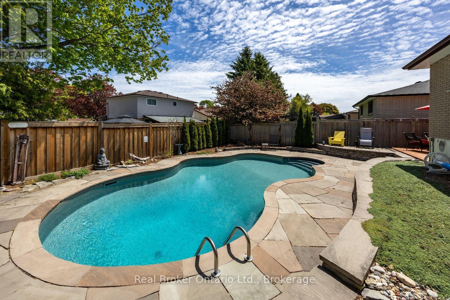 17 Strike Avenue, Clarington, Ontario  L1C 1K2 - Photo 36 - E13212726