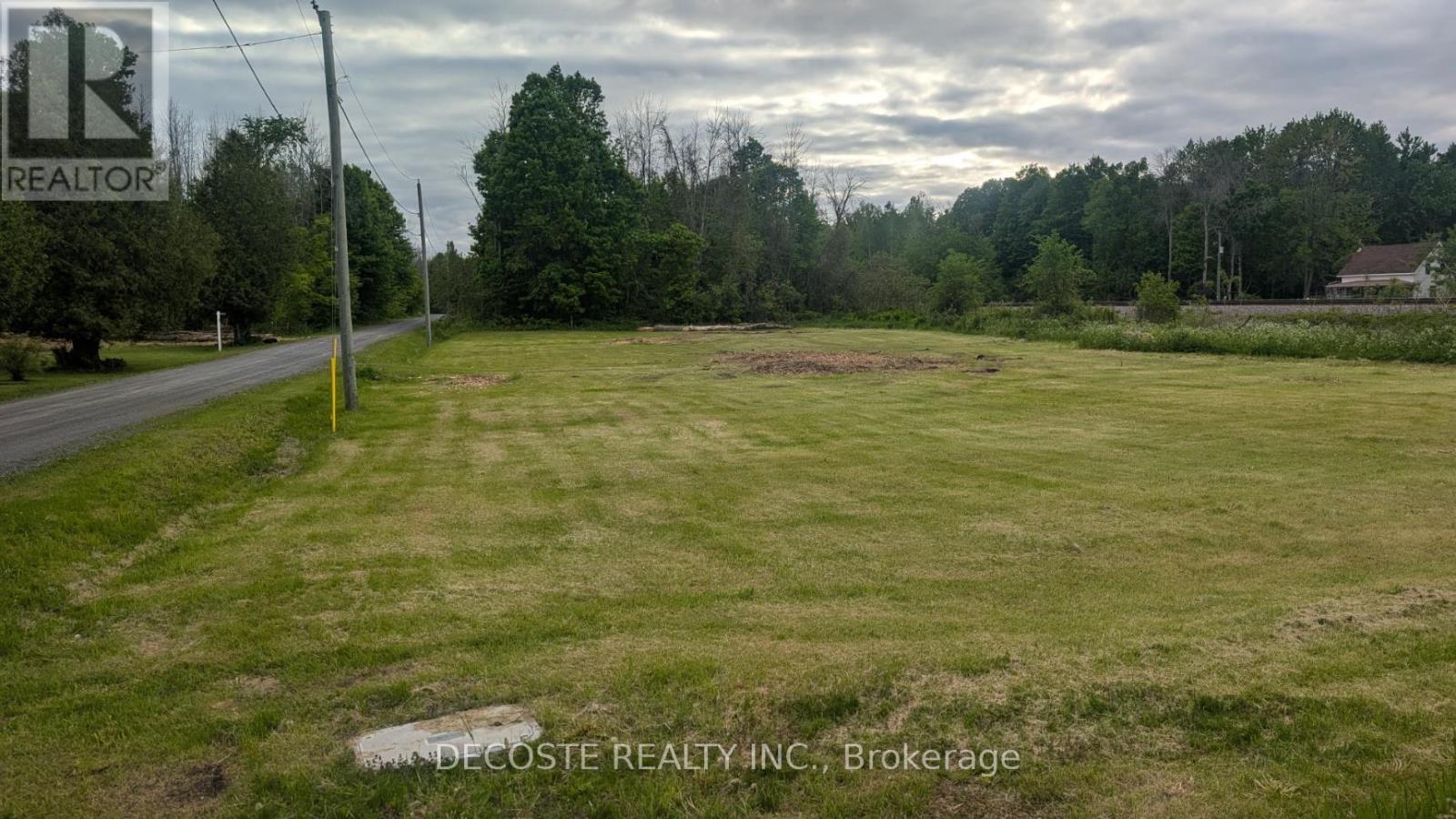 19092 Cameron Street, North Glengarry, Ontario  K0C 1A0 - Photo 9 - X13212832