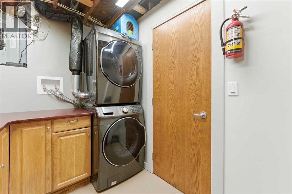 228 Cantrell Place Sw, Calgary, Alberta  T2W 1X3 - Photo 38 - A2291476