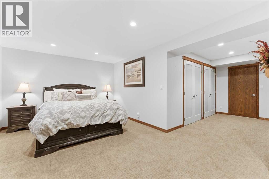 228 Cantrell Place Sw, Calgary, Alberta  T2W 1X3 - Photo 35 - A2291476