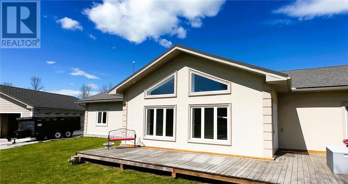 14 Maplewood Trail, Kagawong, Ontario P0P 1J0 - Photo 15 - 2128119