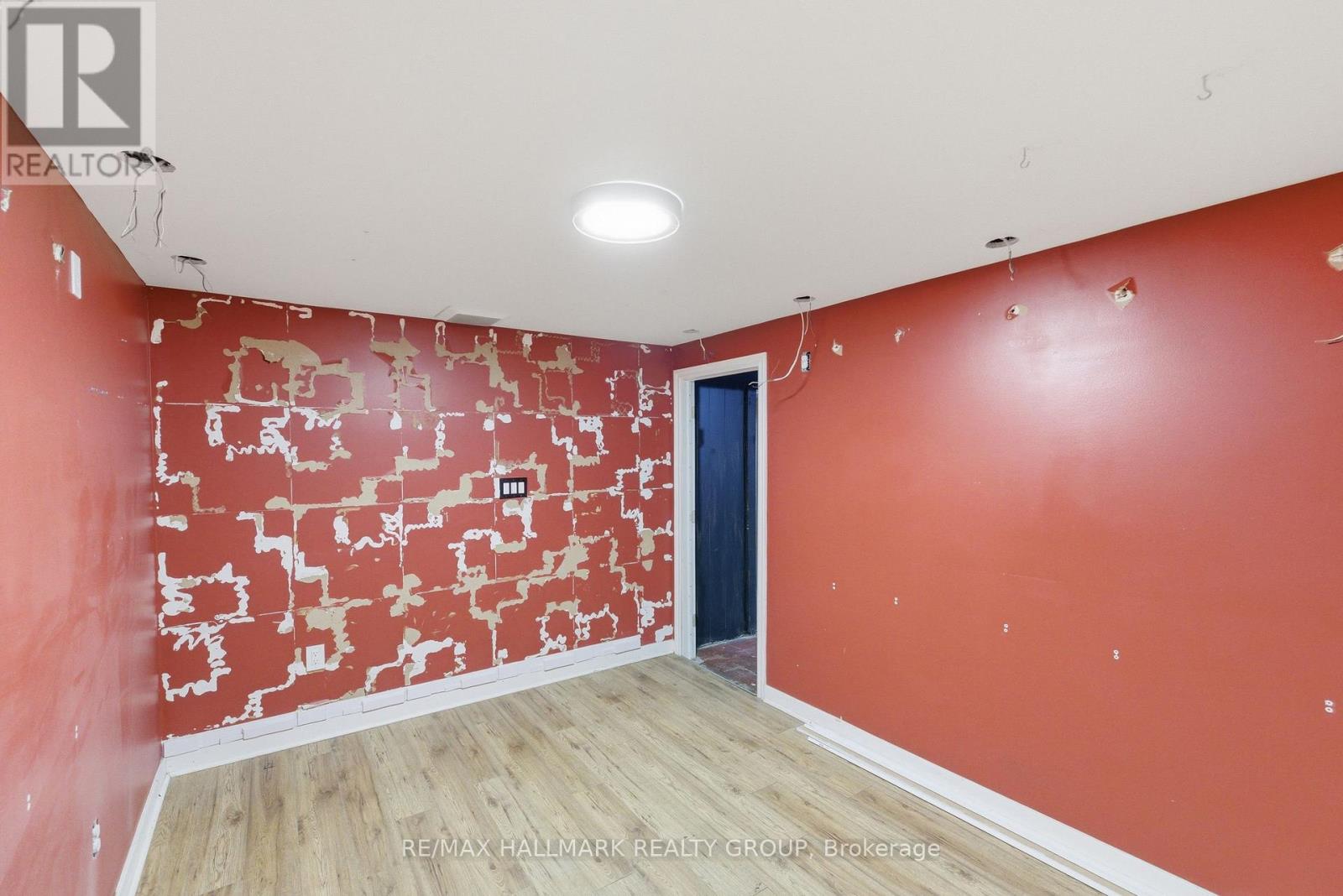 912 St Laurent Boulevard S, Ottawa, Ontario K1K 3B3 - Photo 16 - X13212882