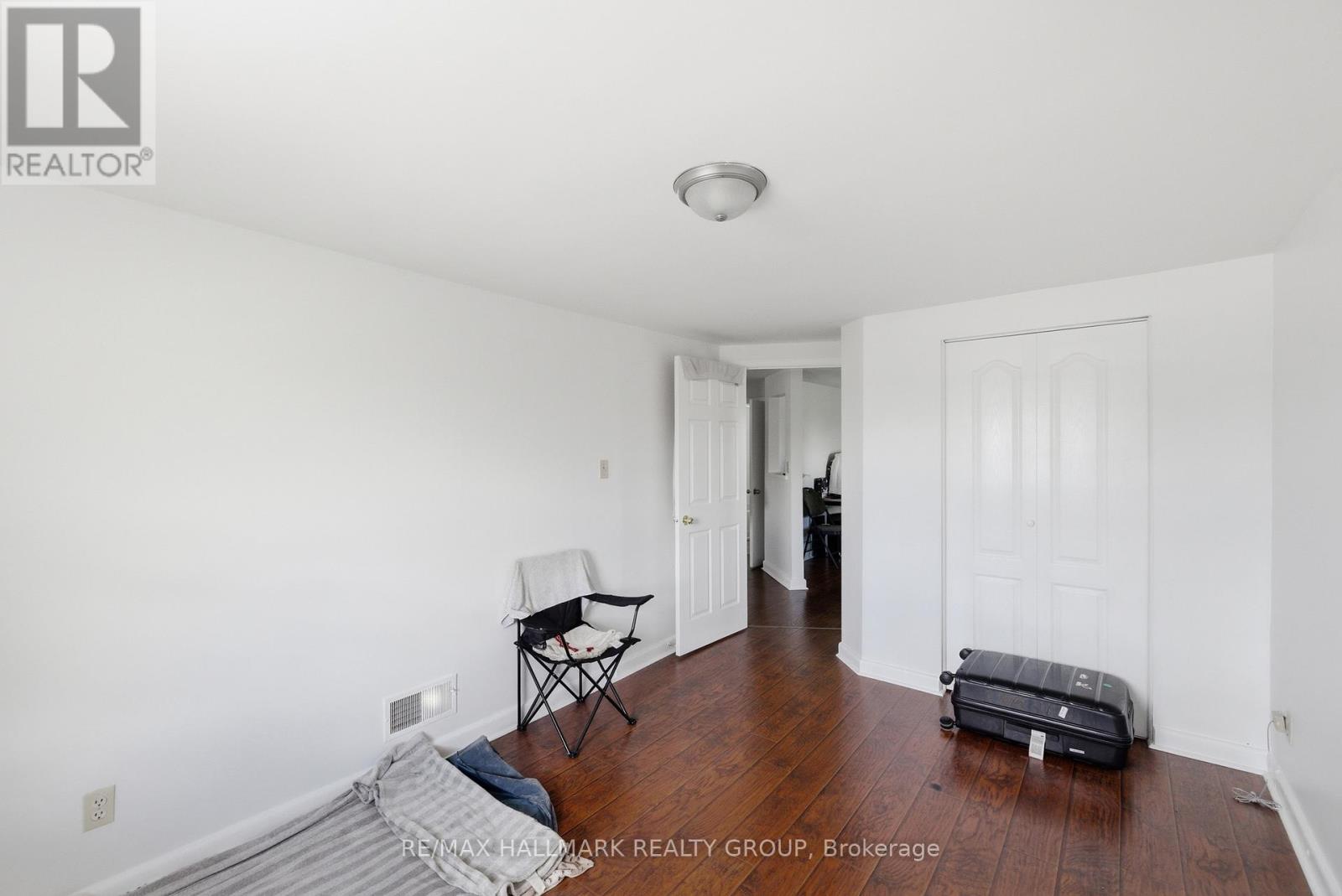 912 St Laurent Boulevard S, Ottawa, Ontario K1K 3B3 - Photo 35 - X13212882