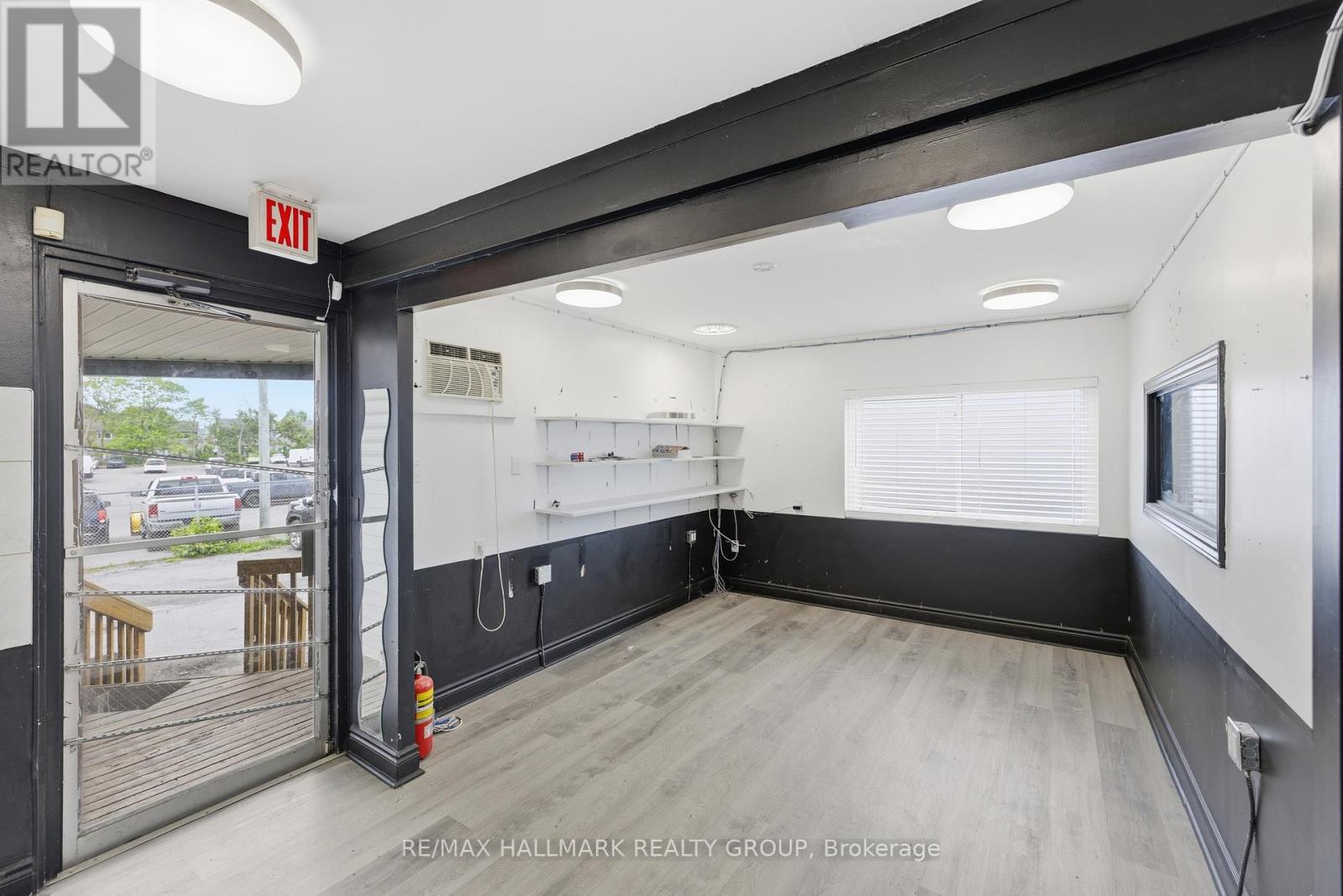 912 St Laurent Boulevard S, Ottawa, Ontario K1K 3B3 - Photo 9 - X13212882